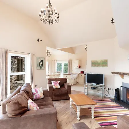 Holiday home 12 Dingle Manor, Stunning 3-bed House *