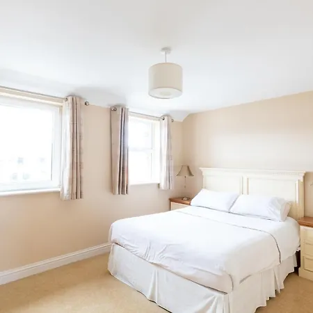 Holiday home 12 Dingle Manor, Stunning 3-bed House
