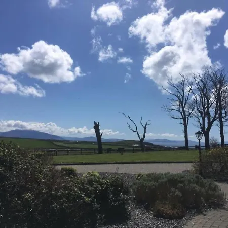 Holiday home 12 Dingle Manor, Stunning 3-bed House *